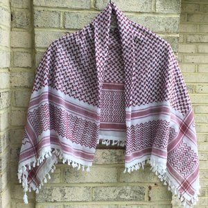 Awesome Square End Trimmed Wrap